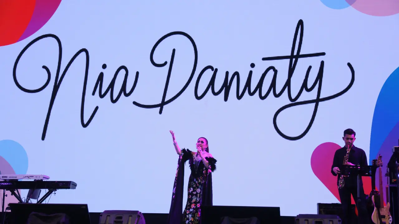 Di momen ulang tahun Wahana Media Entertainment Ke-25, beberapa musisi hadir untuk meramaikan