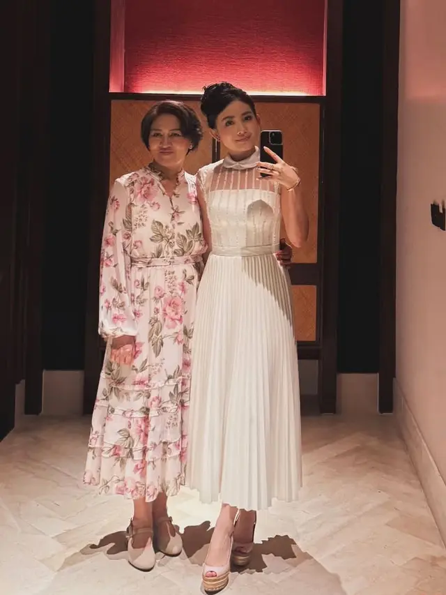 Natasha Wilona Hadir Dipernikahan Mewah Anak Pemilik Krisna Bali. [@natashawilona12]