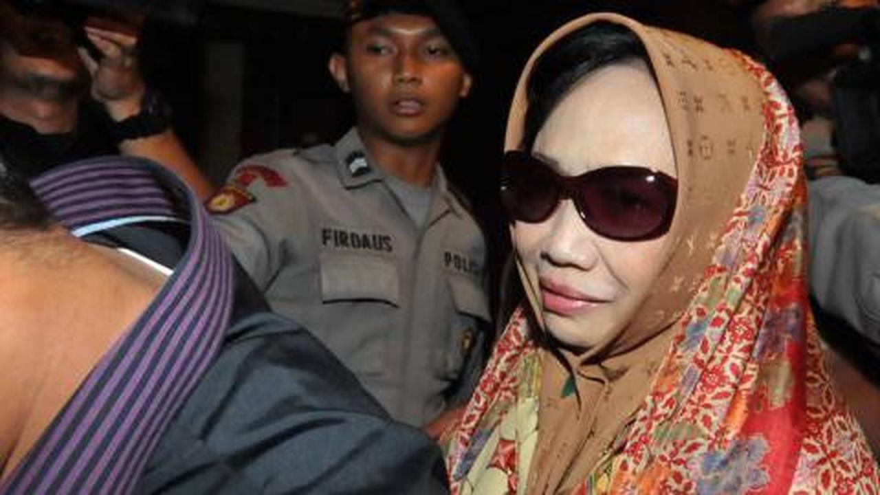 Nunun hadapi vonis pagi ini