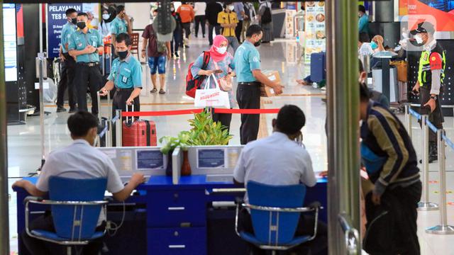 FOTO: Perjalanan Domestik Tak Perlu Lagi Tunjukkan Bukti Tes COVID-19