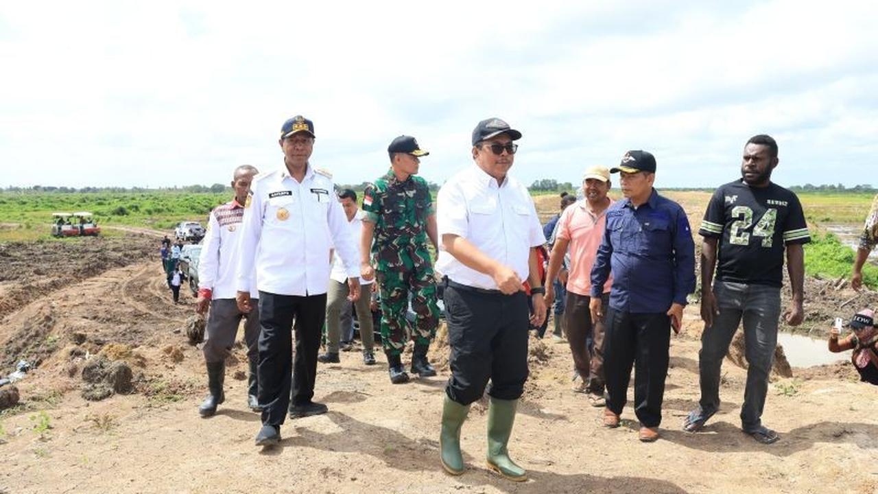 Ditjen Lahan dan Irigasi Kementan Tinjau Program Cetak Sawah Merauke, Target 50 Ribu Hektare