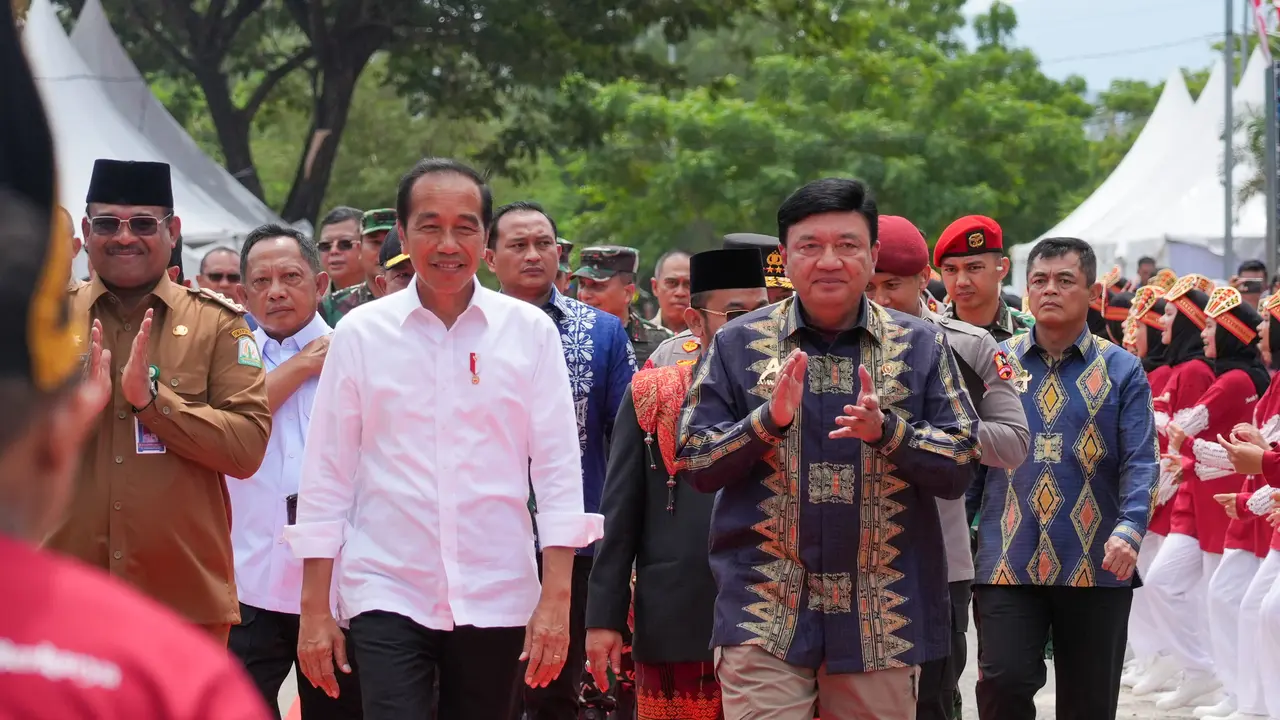 Presiden Joko Widodo (Jokowi) meresmikan Amanah Youth Creative Hub (AYCH) di gedung pusat Aneuk Muda Aceh Unggul dan Hebat atau AMANAH, yang berlokasi di di Kawasan Industri Aceh (KIA) Ladong, Aceh Besar. (Istimewa)