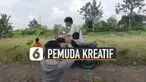 Sebuah cara unik dan kreatif ditunjukkan oleh beberapa pemuda ketika membuat video sinematik berkendara motor di jalan.