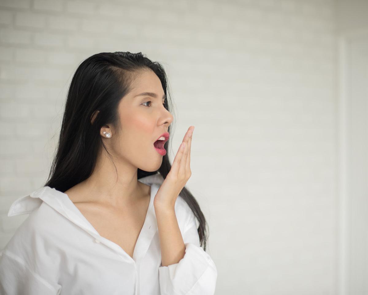 Bau Mulut Saat Bangun Tidur? Begini Trik Sederhana yang Bisa Bantu Meredakannya