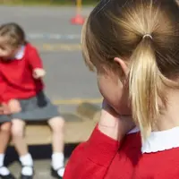 Bukan cuma orang dewasa, anak-anak juga bisa jadi pelaku bully. (Sumber Foto:goodtoknow)