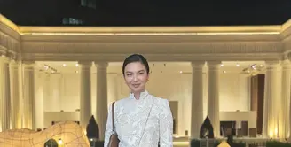 Sebagai pegiat seni, Raline Shah mengunjungi Museum Nasional Indonesia yang baru saja dibuka kembali [@ralineshah]