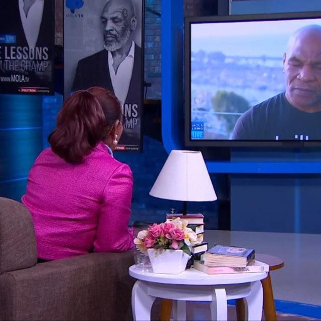 Diundang Susi Pudjiastuti Ke Indonesia Mike Tyson Insya Allah Bola Liputan6 Com