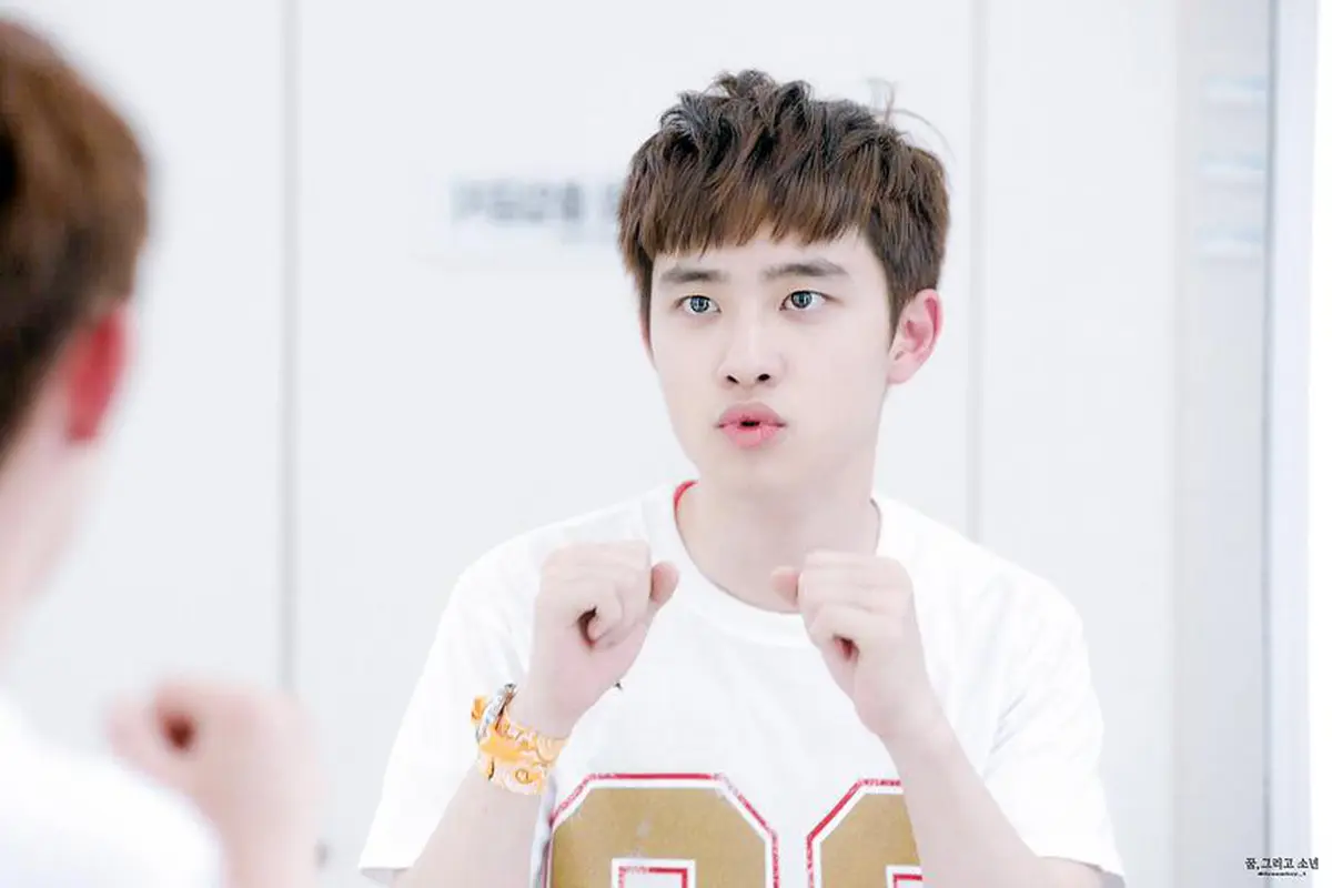 D.O EXO dan Kim Soo Hyun