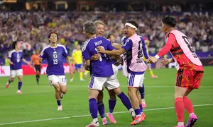 Selebrasi Daizen Maeda saat mencetak gol Jepang ke gawang Swedia di Piala Dunia 2026 (AFP)