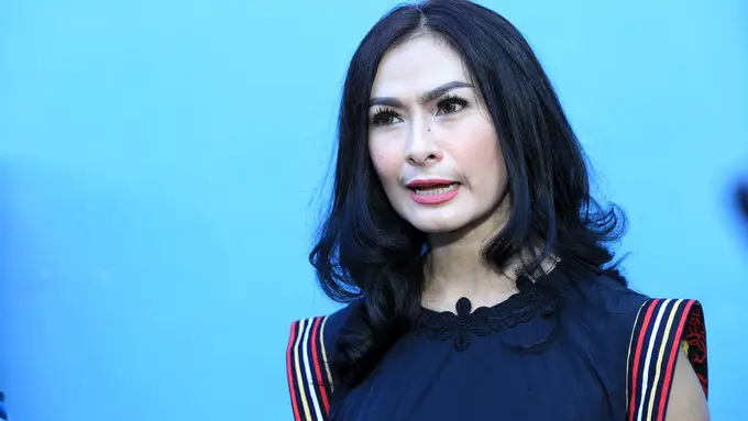 [Bintang] Iis Dahlia