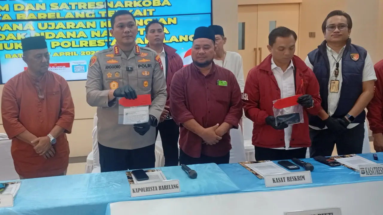 Polresta Barelang ungkap pelaku ujaran kebencian. (Liputan6.com/Ajang Nurdin)