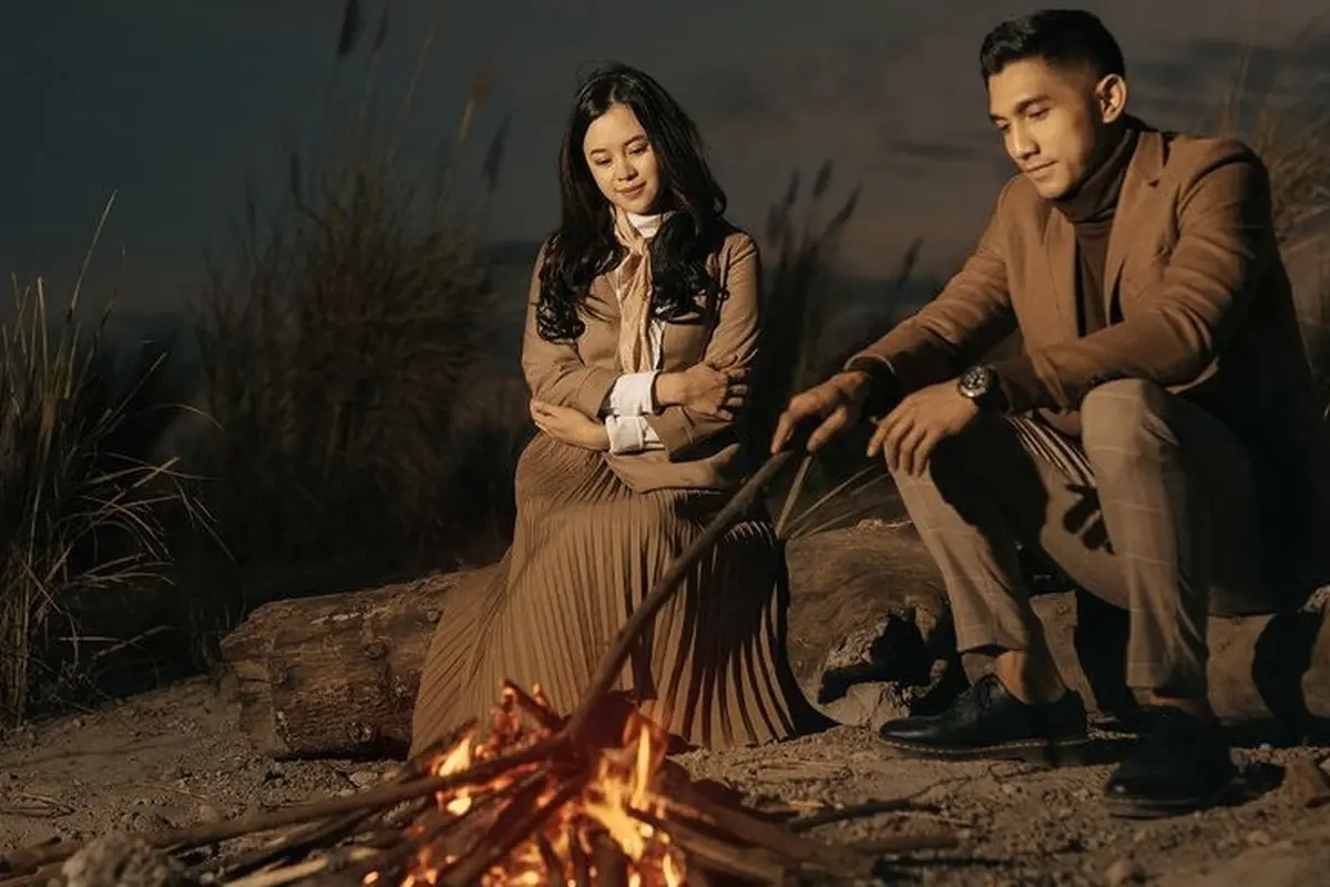 Pasangan di Filipina Pemotretan Prewedding ala Crash Landing On You