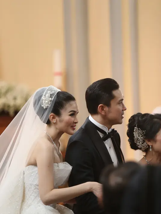 Setidaknya, ada enam momen istimewa di bulan November bagi pemeran Indah dalam sinetron Cinta Indah. Bulan November merupakan pertemuan pertama hingga jadian dengan suaminya. Selain itu, 8 November merupakan tanggal ultah ayahnya.(Nurwahyunan/Bintang.com)