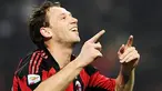 Wajah ceria Antonio Cassano usai mencetak gol pertamanya untuk AC Milan yang melumat Parma 4-0 dalam lanjutan Serie A di San Siro, 12 Februari 2011. AFP PHOTO/OLIVIER MORIN