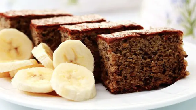 Camilan sehat yang wajib dicoba, bolu pisang / Copyright Thinkstokcphotos.com