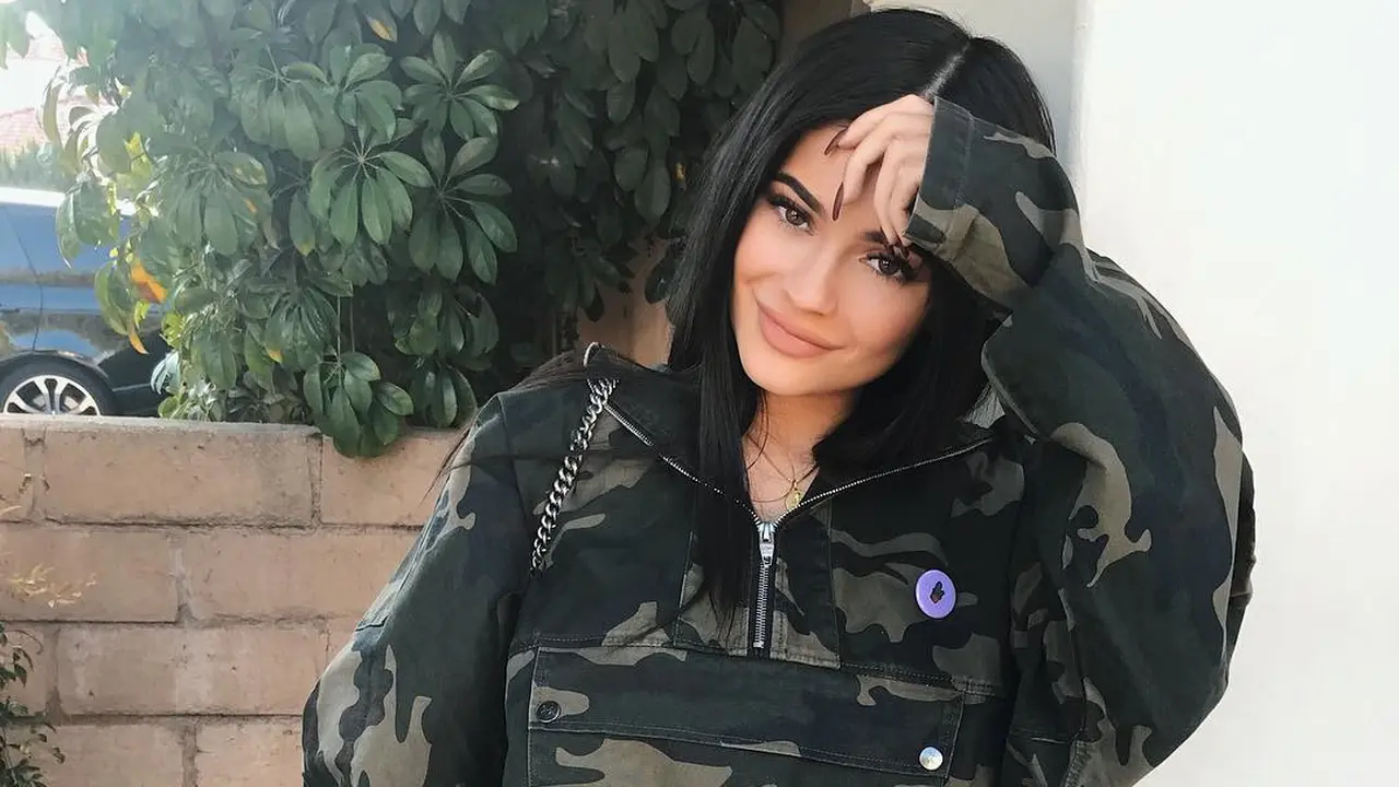 [Bintang] Kylie Jenner