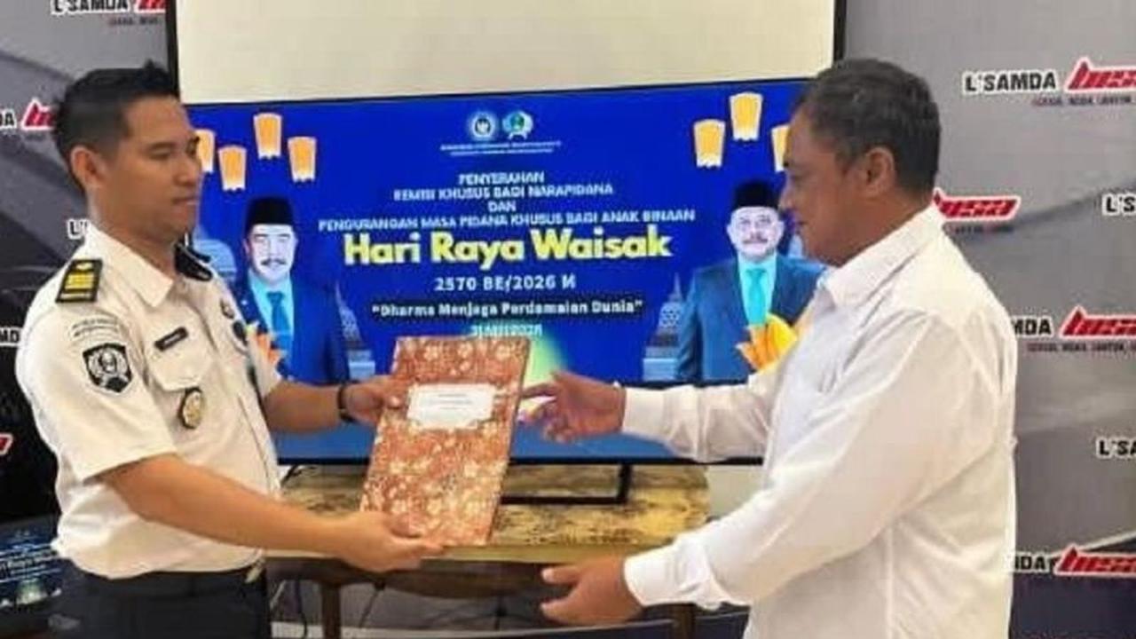Ditjenpas Kaltim Beri Remisi Waisak kepada Enam Warga Binaan, Ini Alasannya
