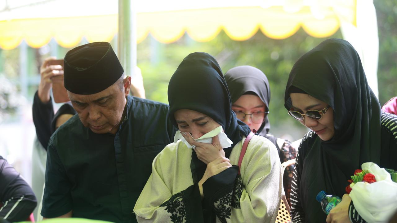 Cici Paramida Kenang Pesan Terakhir Sang Ibu Sebelum Berpulang, Ingin Keluarga Kumpul di Bulan Ramadan