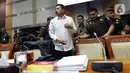 Jaksa Agung ST Burhanuddin saat menghadiri rapat kerja dengan Komisi III DPR di Kompleks Parlemen, Jakarta, Kamis (16/1/2020). Dalam rapat ini ST Burhanuddin menjelaskan perkembangan kasus dugaan korupsi PT Asuransi Jiwasraya (Persero) kepada Komisi III DPR. (Liputan6.com/Johan Tallo)