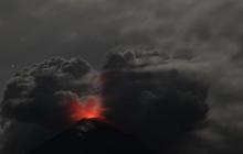 Gunung Lewotobi Laki-Laki Berstatus Awas, Gempa Vulkanik Capai 117 Kali