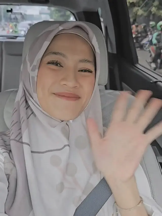 Potret Alyssa Soebandono (Sumber: Instagram/ichasoebandono dan Instagram/dude2harlino)