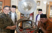 FOTO: Senyum Semringah Pramono Anung hingga Pose Rano Karno Meniup Tanjidor saat Diajak Foke Keliling Museum MH Thamrin