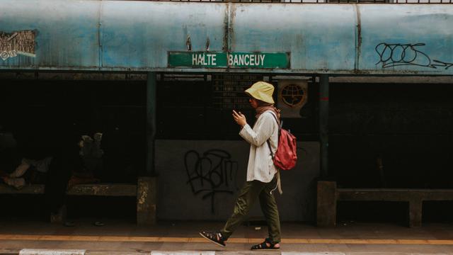 Ilustrasi kecanduan gadget, ponsel, HP