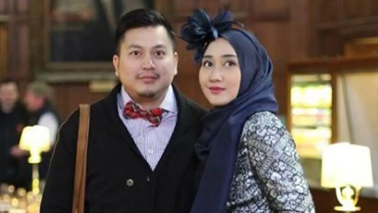 [Bintang] Dian Pelangi dan Tito Haris Prasetyo 