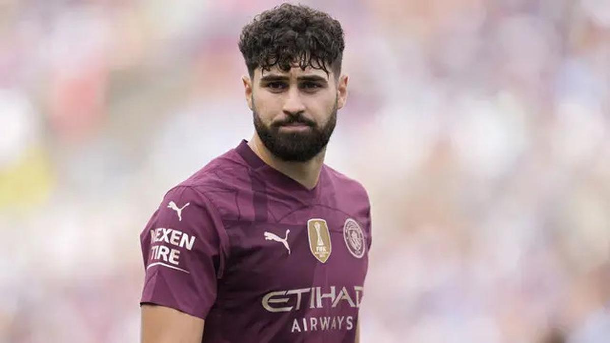 Josko Gvardiol dan Mobil Tunggangannya: Simbol Kesederhanaan di Tengah Kemewahan Man City