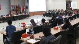 Suasana rapat Uji Publik Rancangan Peraturan KPU di Jakarta, Rabu (2/10/2019). Rapat membahas pencalonan, pembentukan dan tata kerja PPK, PPS dan KPPS dalam Pilkada 2020. (Liputan6.com/Angga Yuniar)