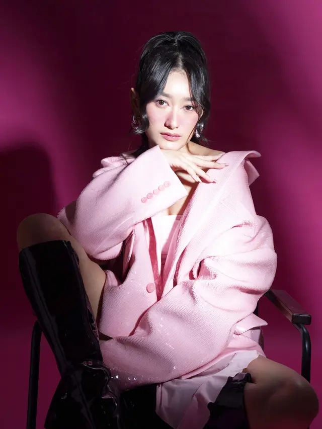 Amanda Caesa Rilis Single Terbaru Berjudul Trouble
