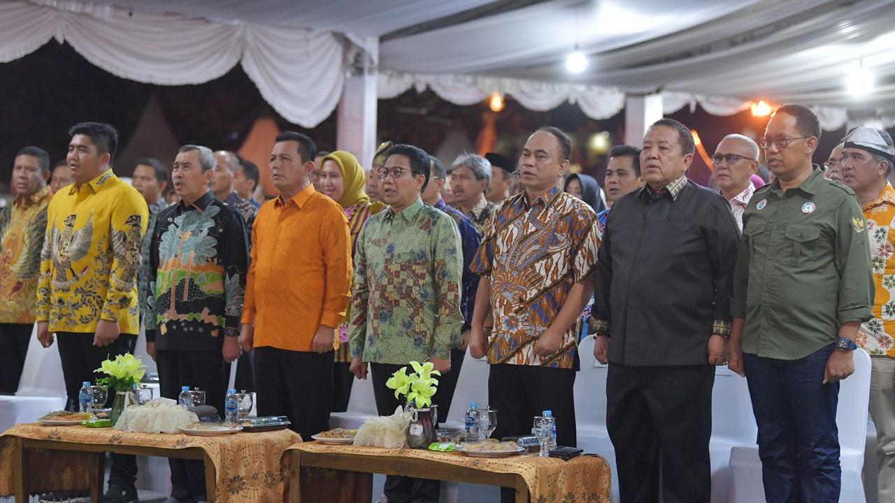 Puncak Peringatan ke-1 Hari BUM Desa di Desa Teluk Bakau, Kecamatan Gunung Kijang, Kabupaten Bintan, Provinsi Kepulauan Riau, Kamis (2/2/2023) malam (Istimewa)