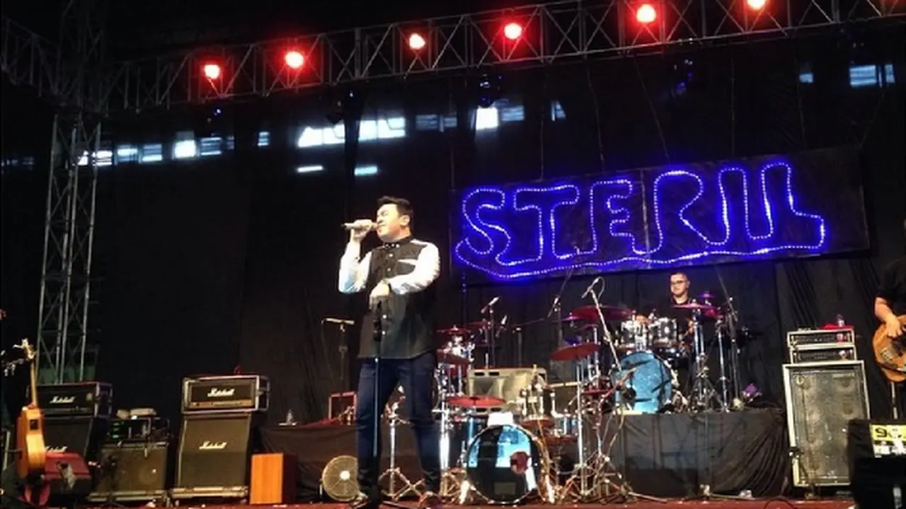 Steril 2014, Ajak Semua Penonton Ikut Menari