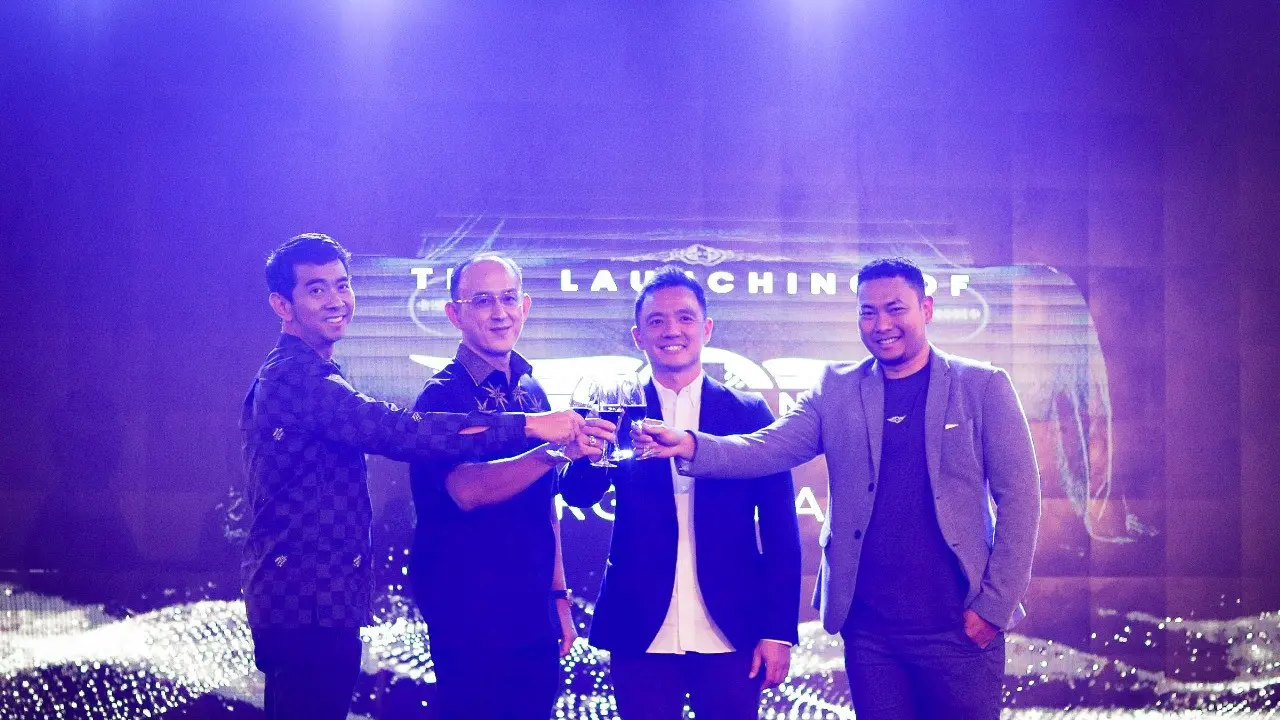 Mobil Mewah Morgan Siap Manjakan Crazy Rich di Batam