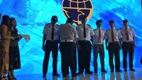 Pengemudi Bus Kini Tak Kalah Keren dari Pilot