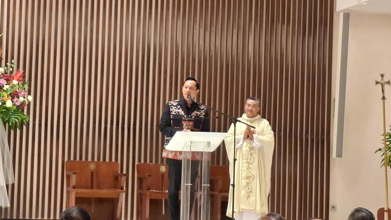 Hadiri Misa Paskah di Kalvari Lubang Buaya, AHY Sampaikan Pesan untuk Umat