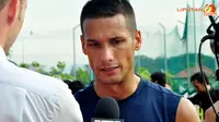 Raphael Guillerm Eduardo Maitimo berikan keterangan terhadap media, usai latihan di Lapangan Inspen, Putrajaya. Malaysia.