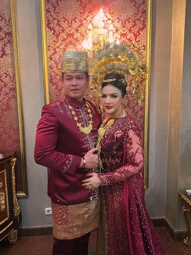 Pesta Pernikahan Barbie Kumalasari dan Mantan