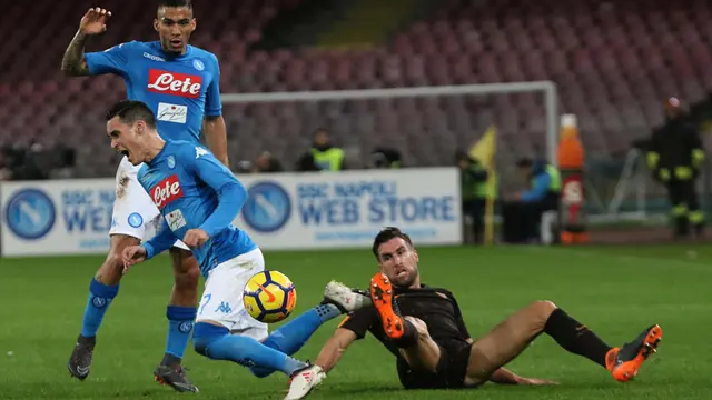 Main Dikandang Sendiri, Napoli Dipermalukan AS Roma 2-4