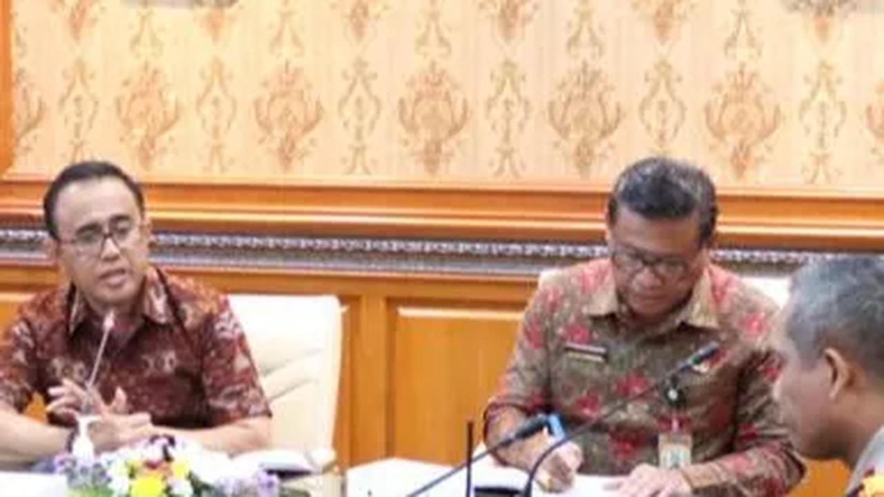 Wali Kota Denpasar Segera Tertibkan 'Sarang' Prostitusi di Danau Tempe!