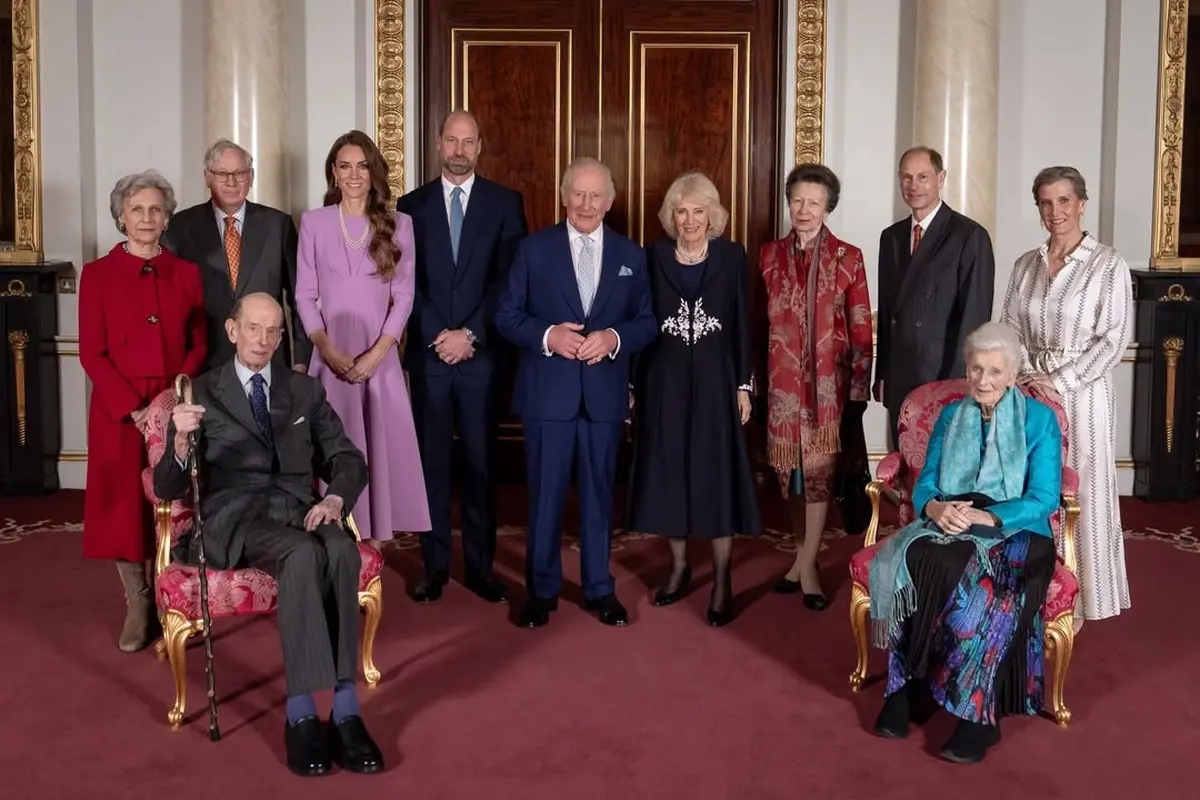 Potret Kerajaan Inggris Peringati Ulang Tahun 1 Abad Ratu Elizabeth II, Kate Middleton Berpastel Ria