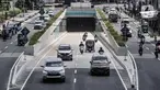 Kendaraan melintasi Underpass Senen Extension, Jakarta, Rabu (2/12/2020). Pemprov DKI Jakarta melakukan uji coba tahap dua Underpass Senen Extension mulai 2-9 Desember 2020. (merdeka.com/Iqbal S. Nugroho)
