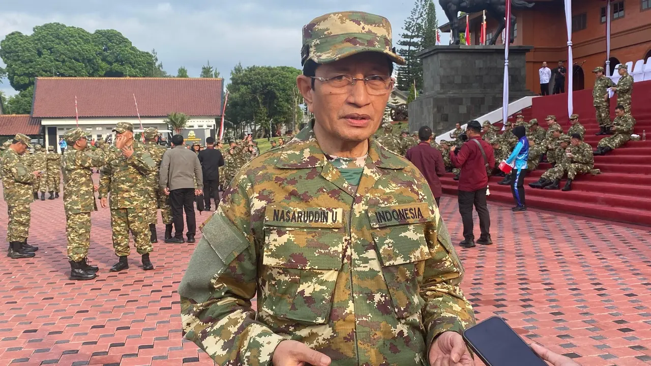 Menteri Agama Nasaruddin Umar Nasaruddin Umar saat  mengikuti Retret Kabinet Merah Putih di Akademi Militer Magelang, Jawa Tengah