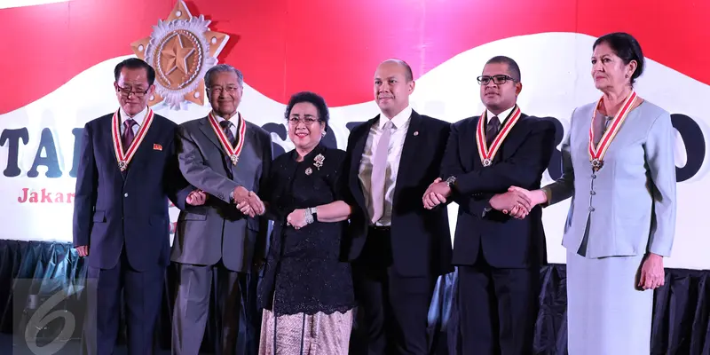 20150927-Empat Tokoh Dunia Terima Anugerah The Star of Soekarno-Jakarta