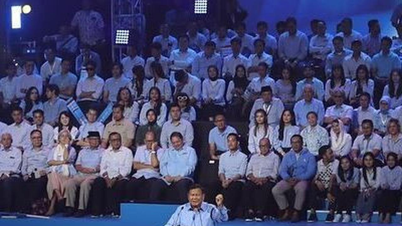 VIDEO: Detik-Detik Prabowo Diteriaki Desy Ratnasari Sampai Tinggalkan Podium Pidato