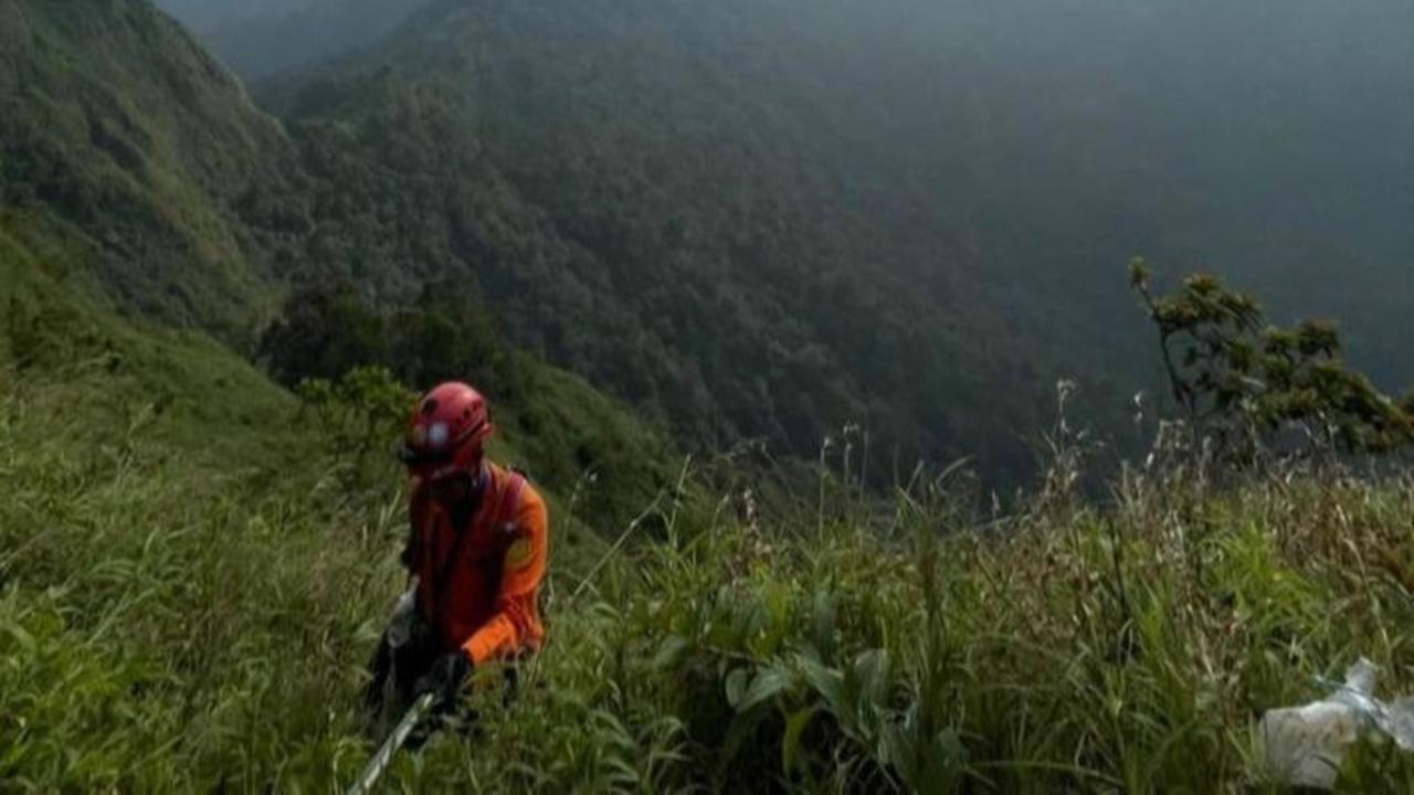 Kronologi Pendaki Jatuh ke Jurang 180 Meter di Gunung Natas Angin