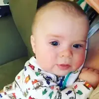 INI CUTE BANGET! Seorang bayi yang diberitakan berusia 4 bulan sudah mampu bilang "Oh no" setelah bersin! Uuuw!