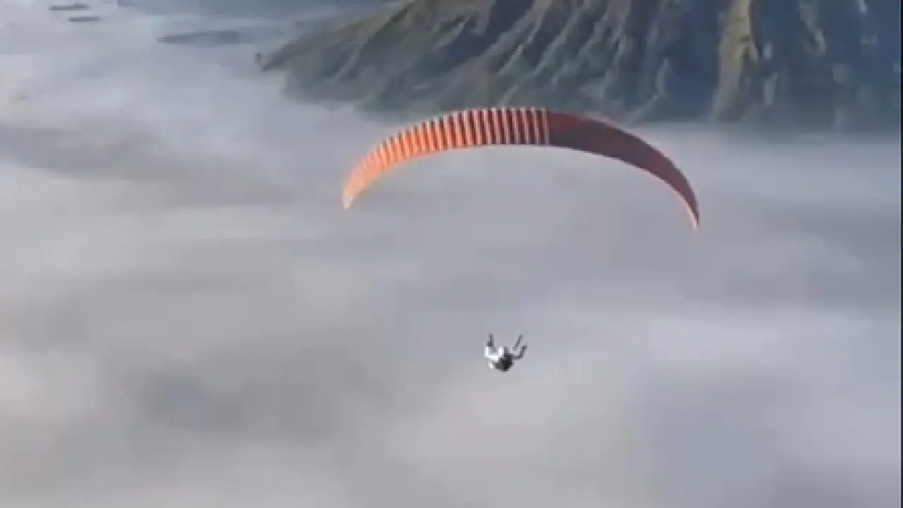 Video Paralayang di Bromo Viral, Balai Taman Nasional Usut Pelakunya