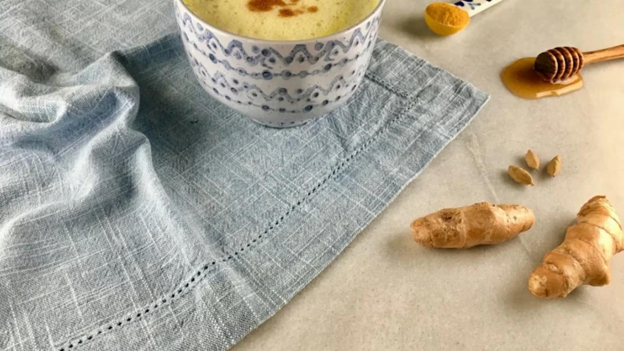 Cara Menanam Kunyit di Pot agar Rimpang Besar dan Warna Cerah, Bikin Panen Optimal