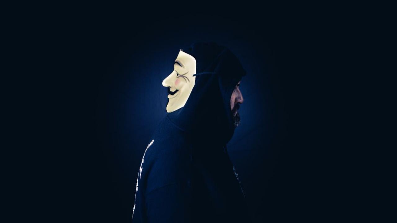 Laporan National Cyber Security Index (NCSI) bahkan mencatat, skor indeks keamanan siber Indonesia sebesar 38,96 poin dari 100 pada 2022.&nbsp;
